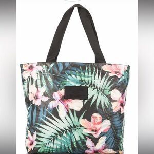 Like New/EUC Aloha Collection Day Tripper